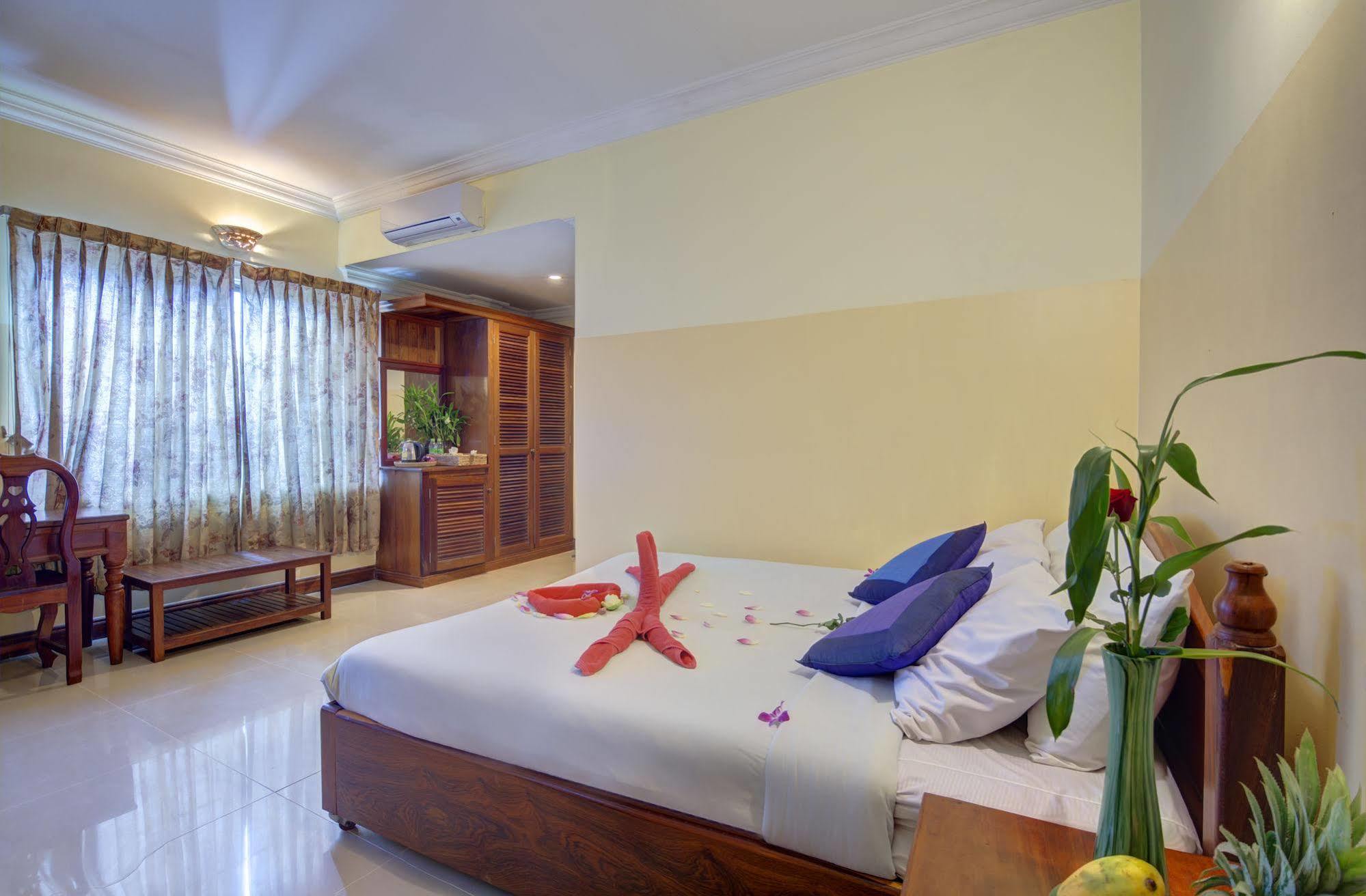 Sok San Street Boutique Hotel Siem Reap Exterior foto
